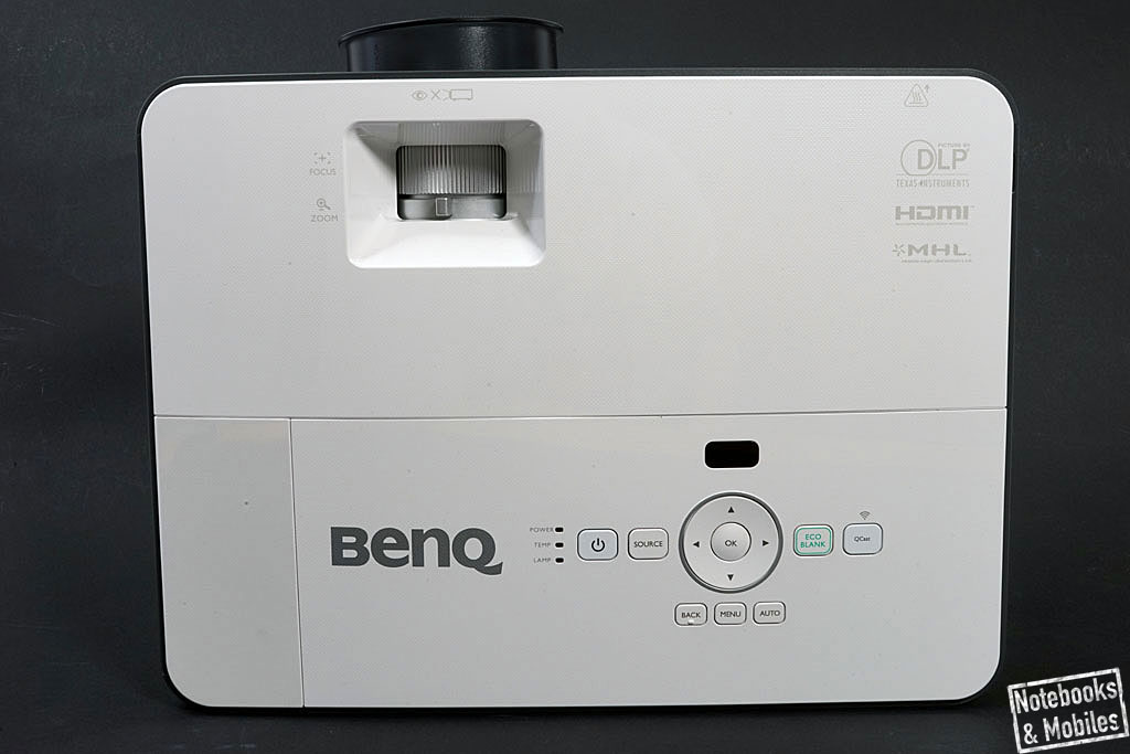 BenQ MU706